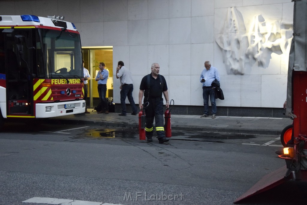 Feuer 2 WDR Koeln Altstadt Nord An der Rechtschule P147.JPG - Miklos Laubert